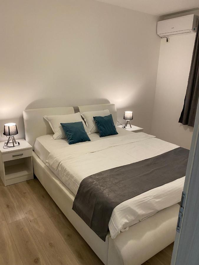 Apartments Sidro Добра Вода Екстер'єр фото