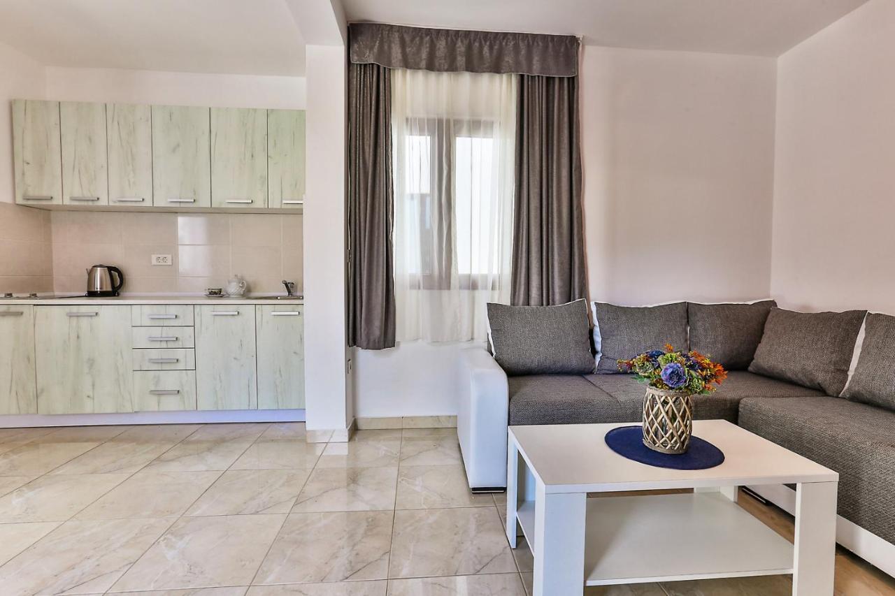 Apartments Sidro Добра Вода Екстер'єр фото